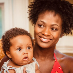 Kinderpsychologe | Junges Kind bei Kinderpsychologin